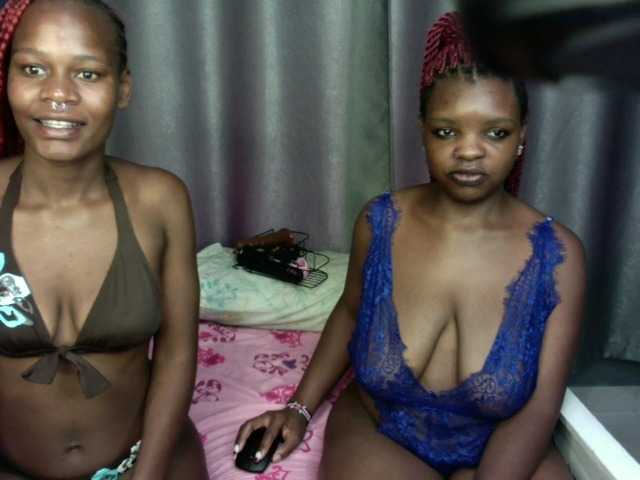 Lovieass live cam preview
