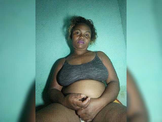 Joenah03 live cam preview