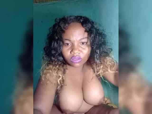 Joenah03 webcam