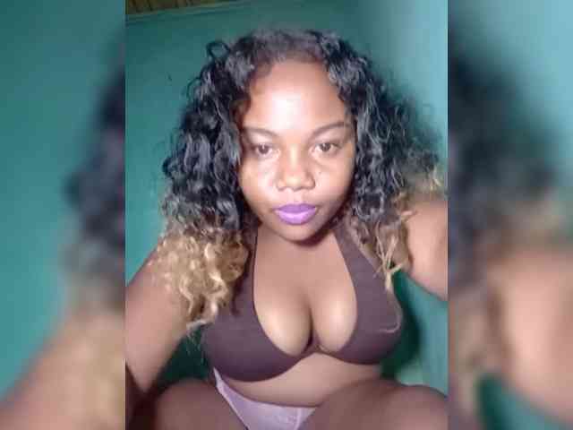 Joenah03 webcam