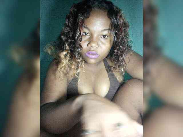 Joenah03 webcam