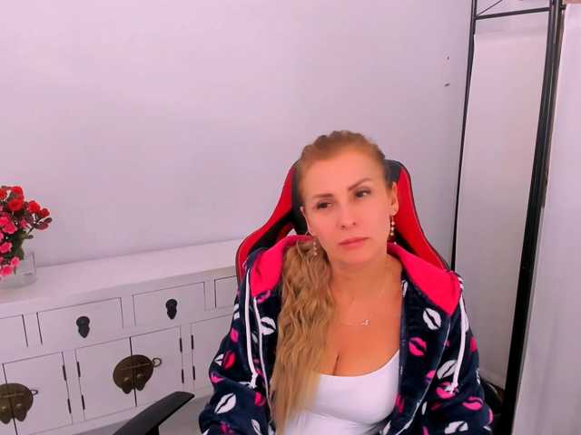AnnWomen