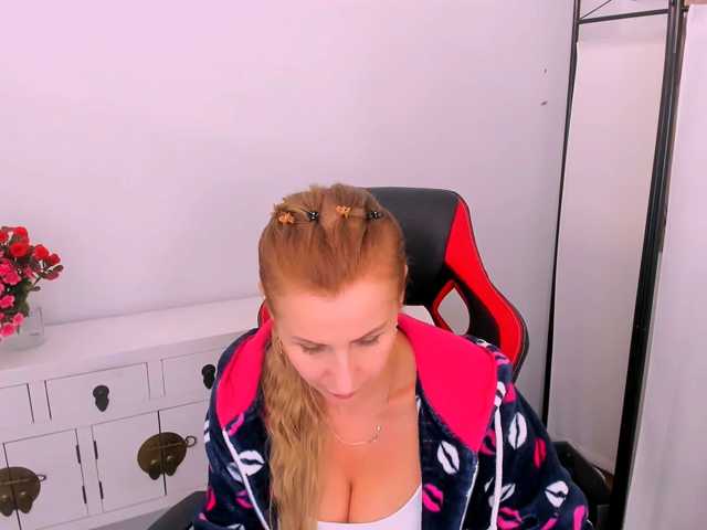 AnnWomen