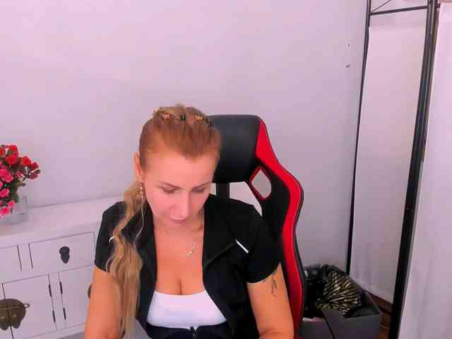 AnnWomen