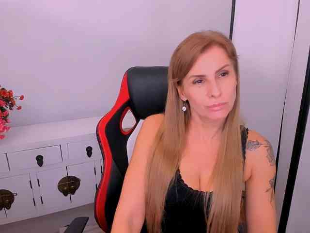 AnnWomen