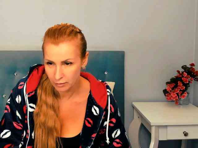 AnnWomen