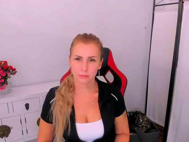 AnnWomen