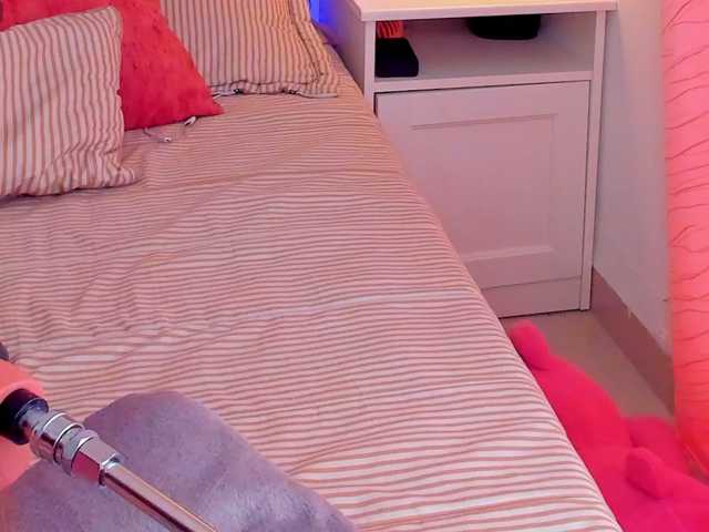 BellaFontana live cam on BongaCams