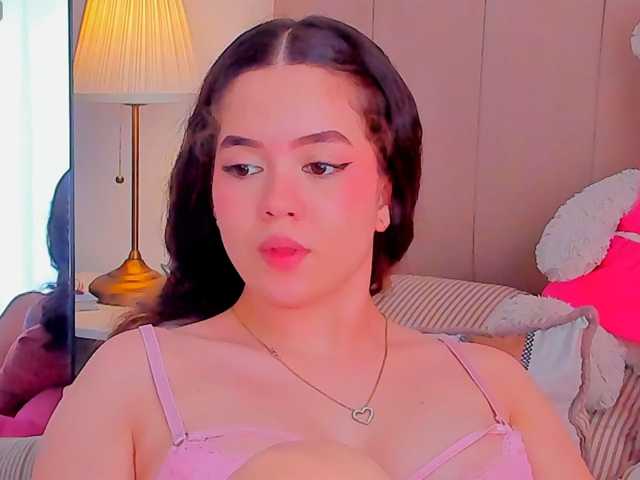 BellaFontana live cam on BongaCams