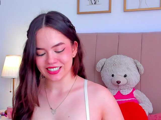 BellaFontana live cam on BongaCams