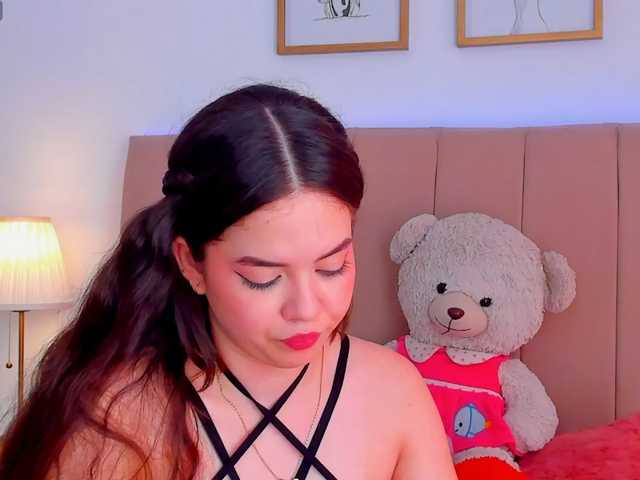 BellaFontana live cam on BongaCams