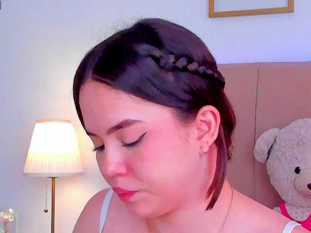 BellaFontana live cam on BongaCams