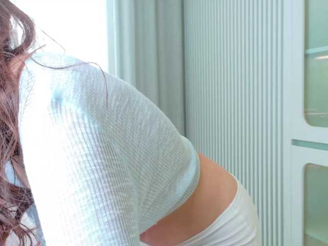 Lilyisshy live cam on BongaCams