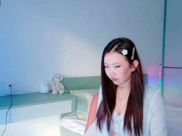 Lilyisshy webcam