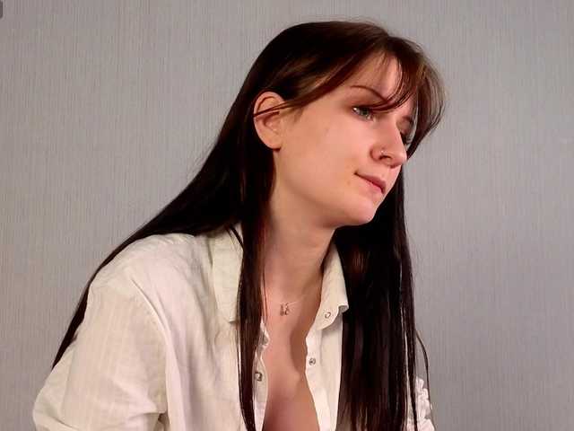 charming-rey