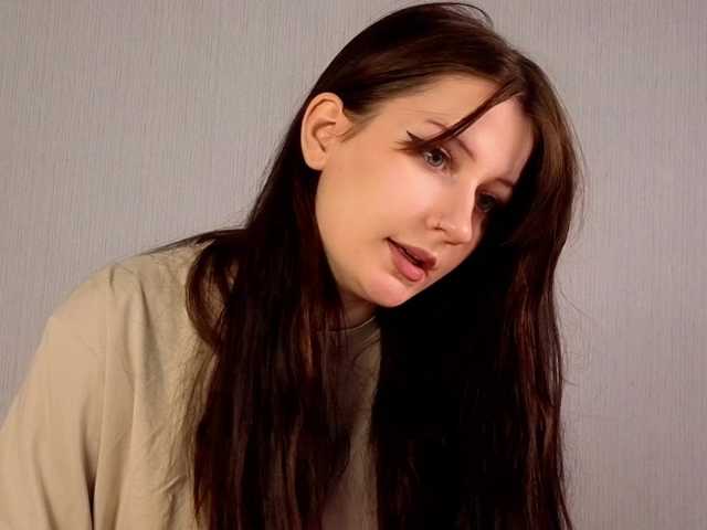 charming-rey