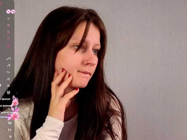 charming-rey live cam on BongaCams