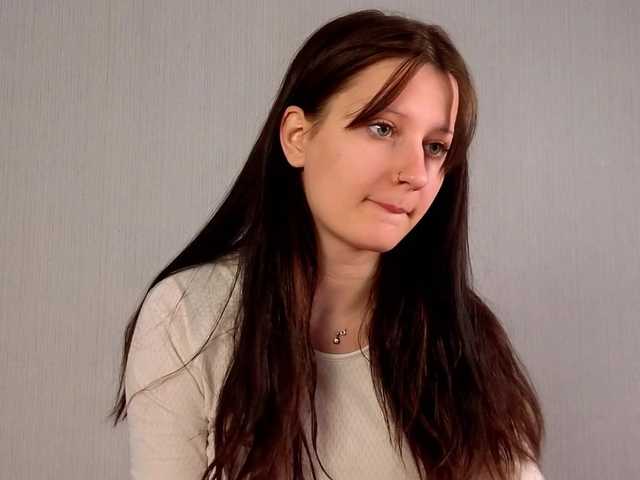 charming-rey