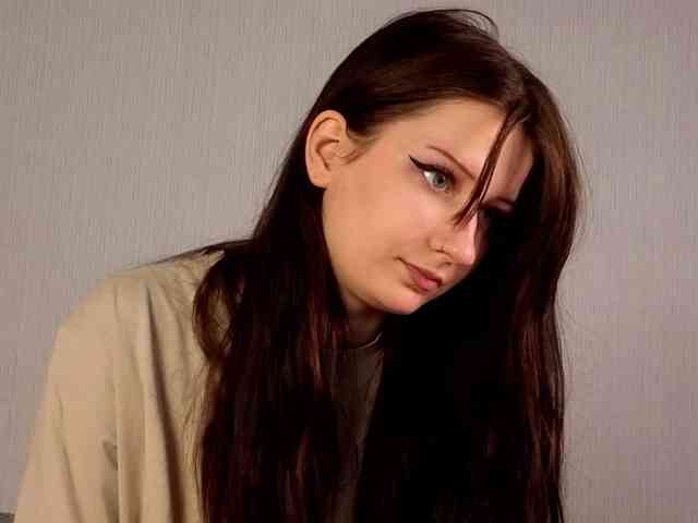 charming-rey webcam