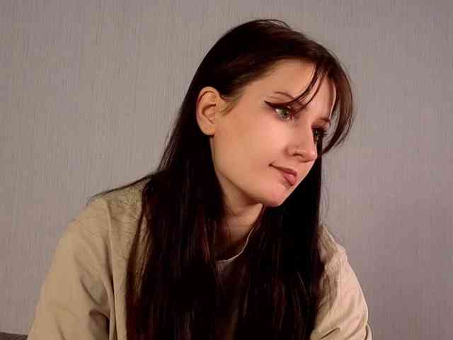 charming-rey