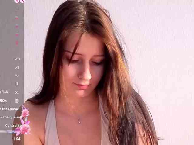 charming-rey