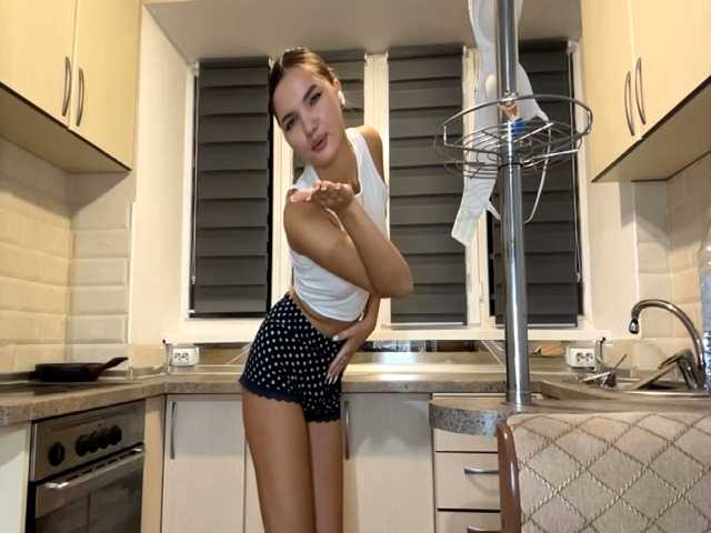 AnnitaByard live cam on BongaCams