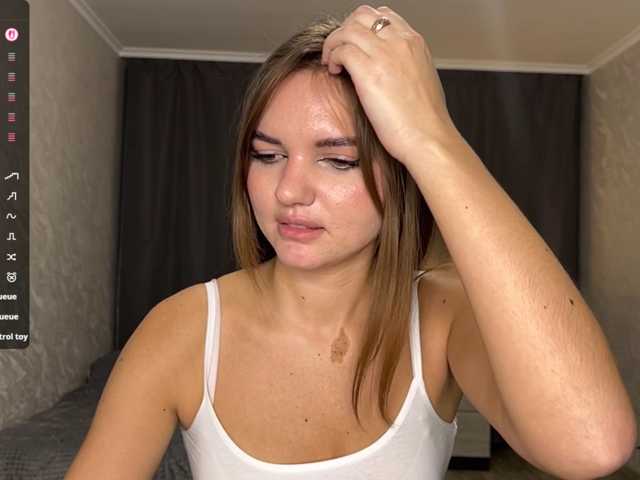 AnnitaByard live cam preview