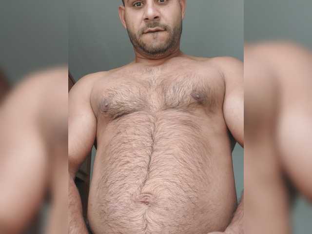 Nesa95 — live male cam