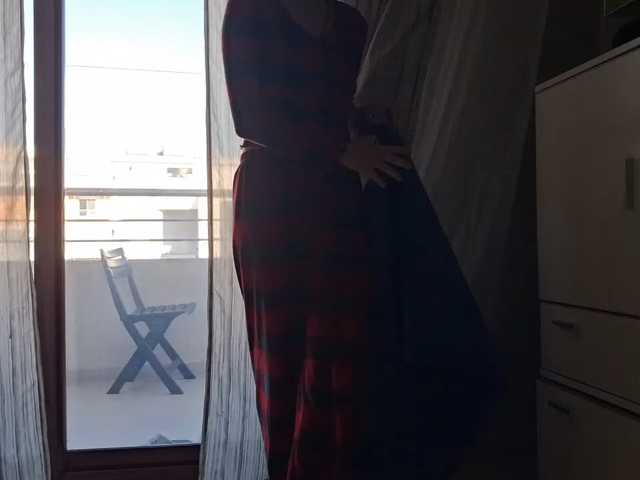 PeaceDance live cam on BongaCams