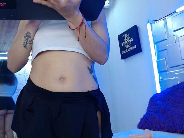 roxywild live cam preview