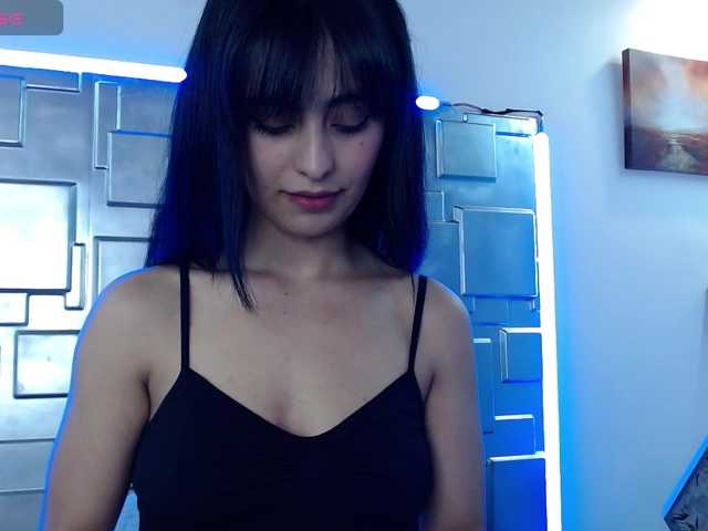 roxywild live cam on BongaCams