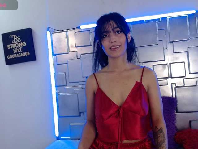 roxywild live cam on BongaCams