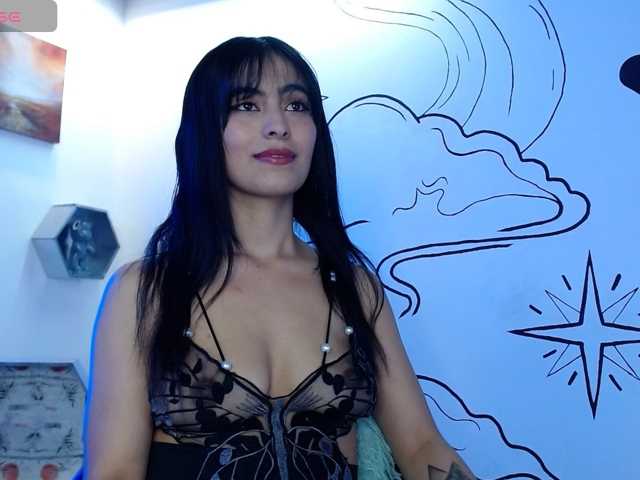 roxywild live cam on BongaCams