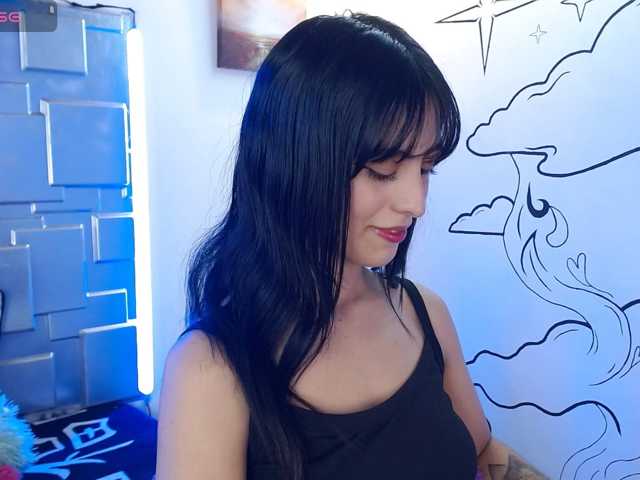 roxywild live cam on BongaCams