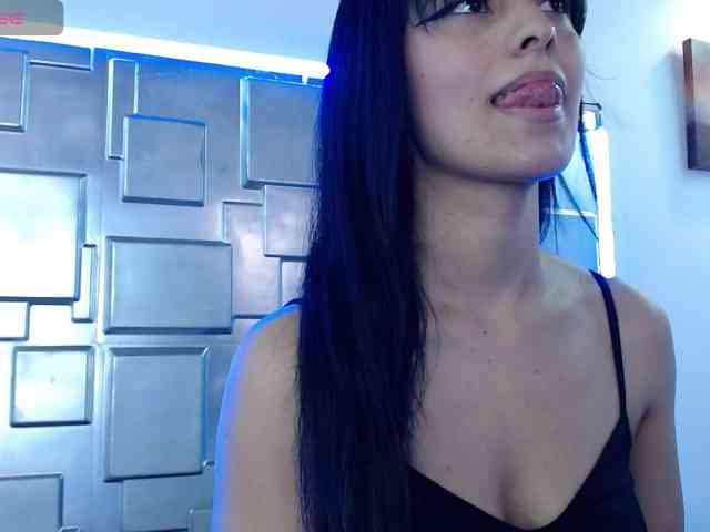 Roxywild's live stream