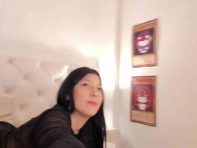 Linda-Jones webcam