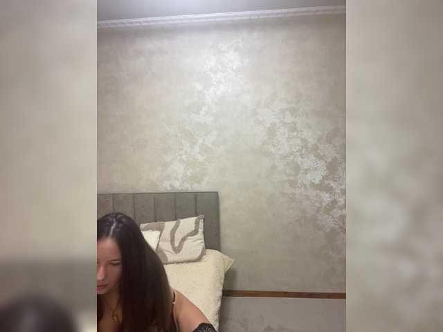 Lisa-Bond, live now on BongaCams