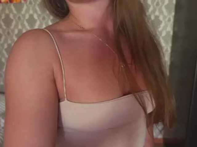 AracelyBucheli live cam on BongaCams