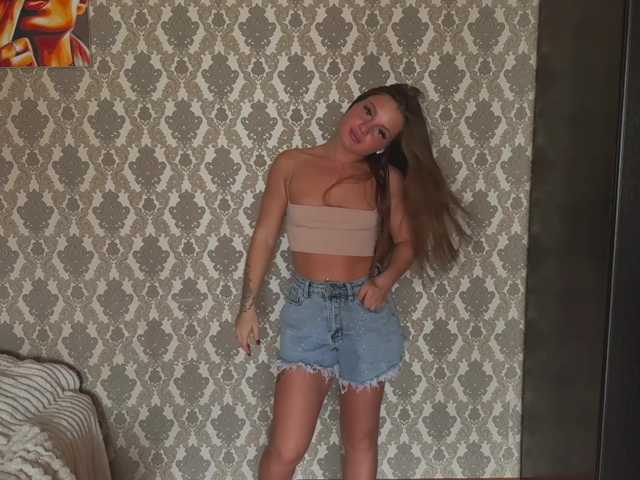 AracelyBucheli live cam on BongaCams