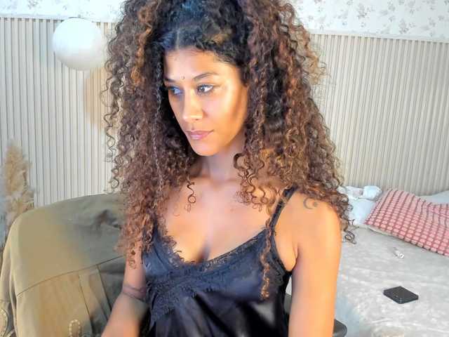 TheAlieh live cam on BongaCams