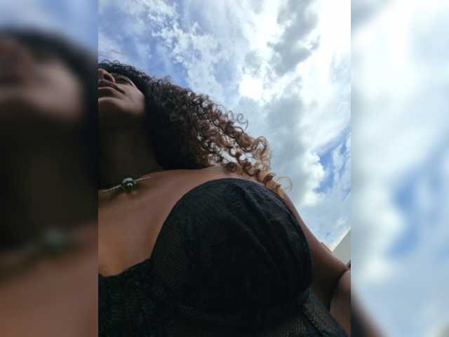 TheAlieh live cam on BongaCams