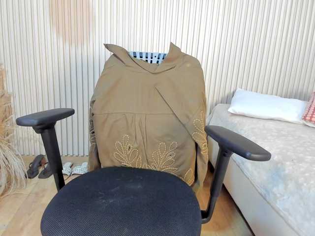 TheAlieh live cam