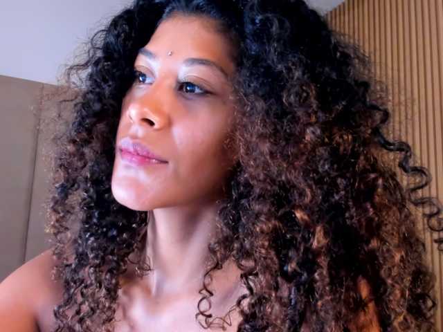 TheAlieh live cam on BongaCams