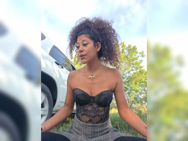 TheAlieh live cam on BongaCams