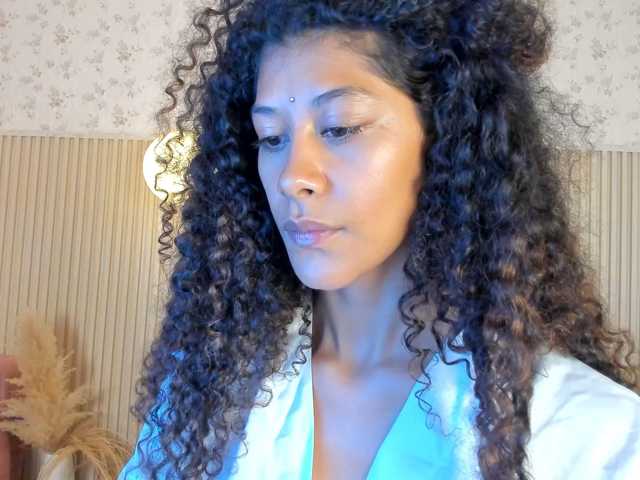 TheAlieh live cam on BongaCams