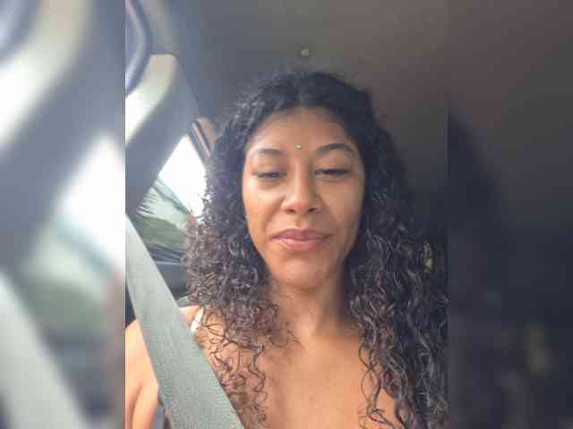 TheAlieh webcam