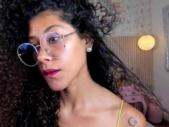 TheAlieh webcam