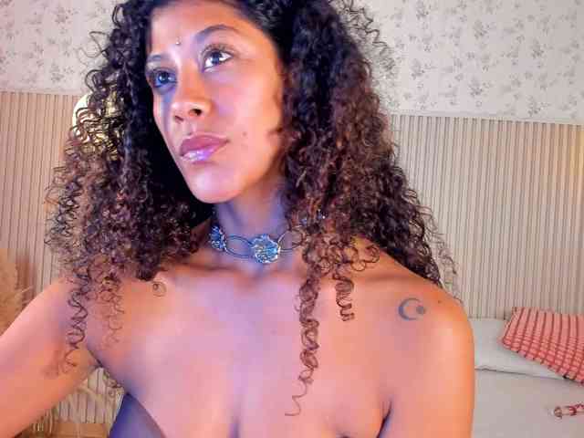 TheAlieh webcam