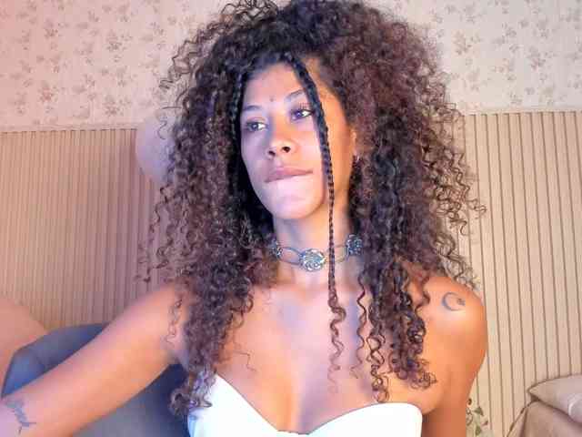 TheAlieh webcam