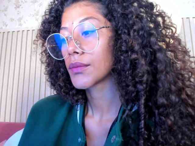 TheAlieh webcam